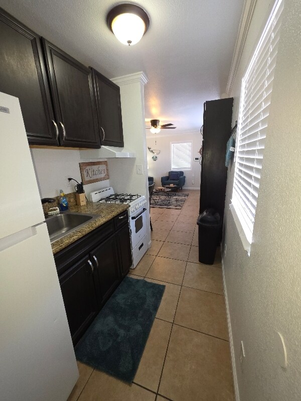 72041 Joshua Dr, Twentynine Palms, CA 92277 - photo 3