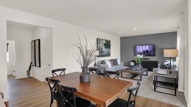 11908 Marling Way, Indianapolis, IN 46235 - photo 5