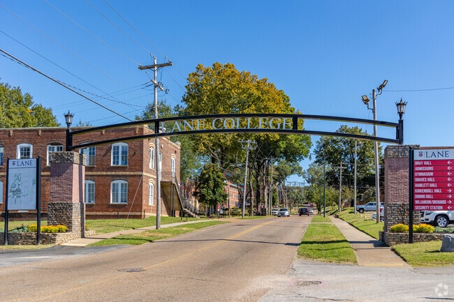 Lane College is a private college located in Hicksville.