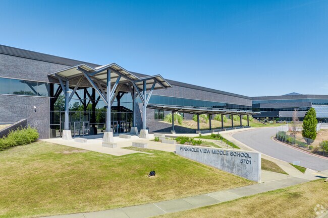 Front facade of Pinnacle View Middle School in Little Rock, AR.