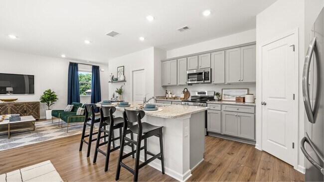 1920 Logan Ln, Conyers, GA 30094 - photo 4