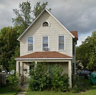 6205 Raleigh St Unit 1, Duluth, MN 55807