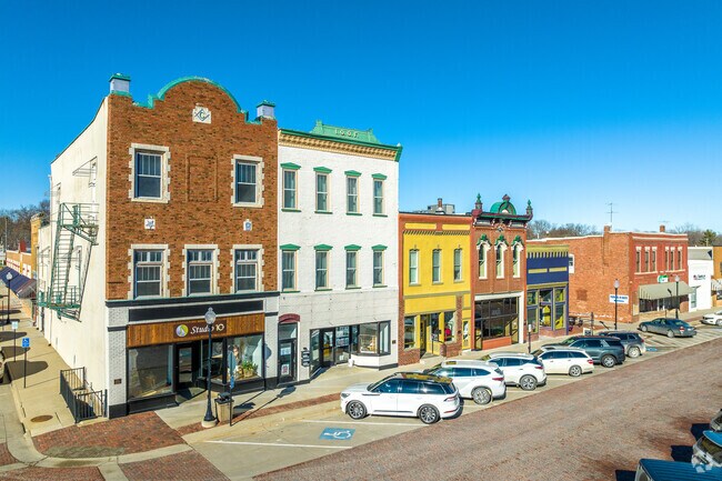 Both local and name brand stores line the streets of Adel for plenty of options for residents.