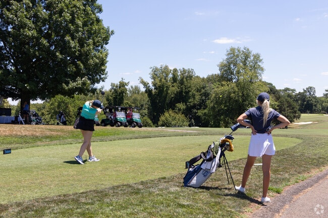 Fairview Heights residents enjoy close proximity to Boonsboro Country Club.