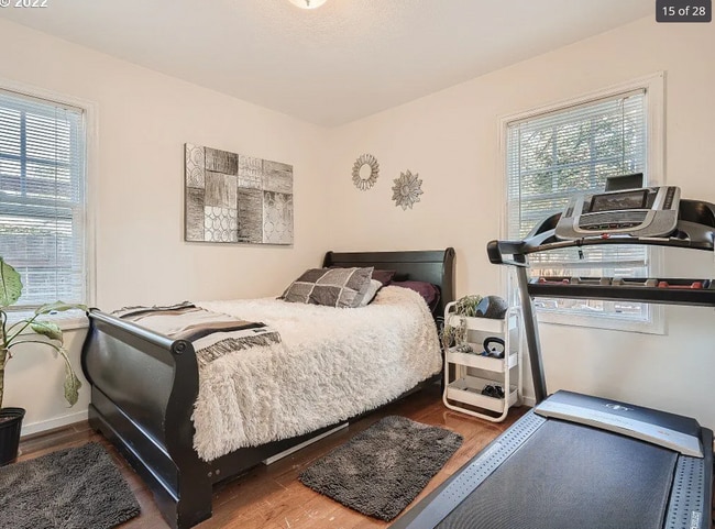 8504 N Foss Ave, Portland, OR 97203 - photo 6