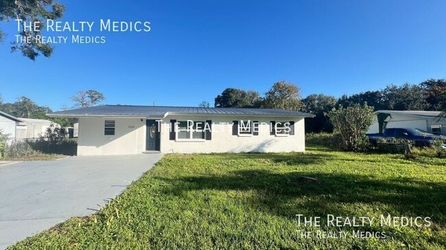 2530 N Palm Dr, Cocoa, FL 32926 - photo 3