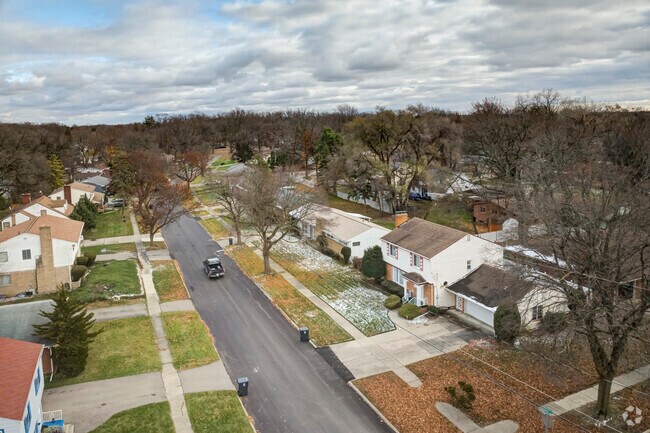 Traditional minimal homes in Ballenger Highway are very charming and well-kept.