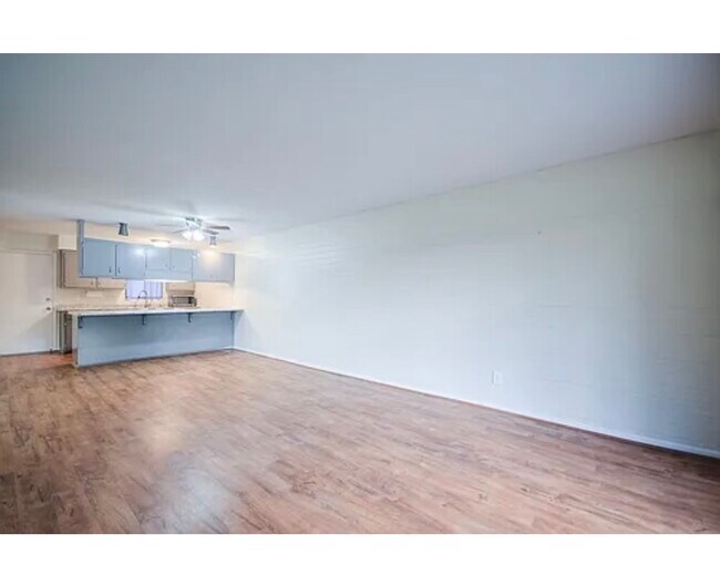 Verda Vista unit 209, Phoenix, AZ 85018 - photo 5