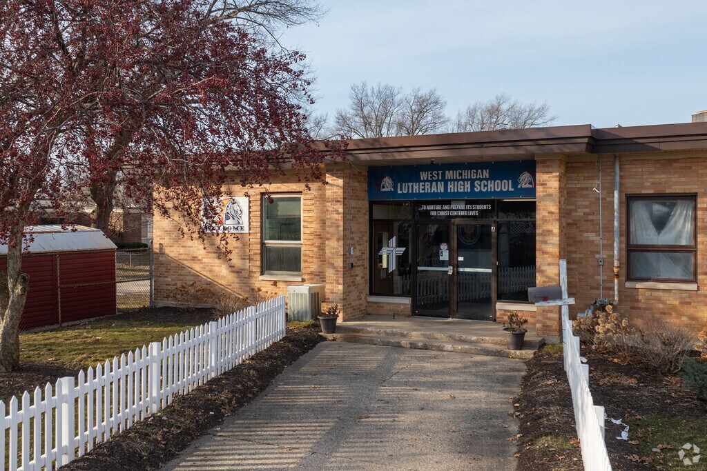 West Michigan Lutheran High School has an overall grade of A on Niche.com.