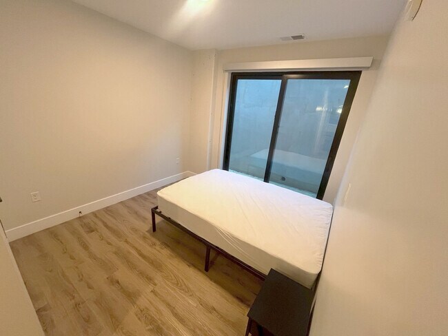 225 Vine St NW unit ID1355766P, Washington, DC 20012 - photo 7