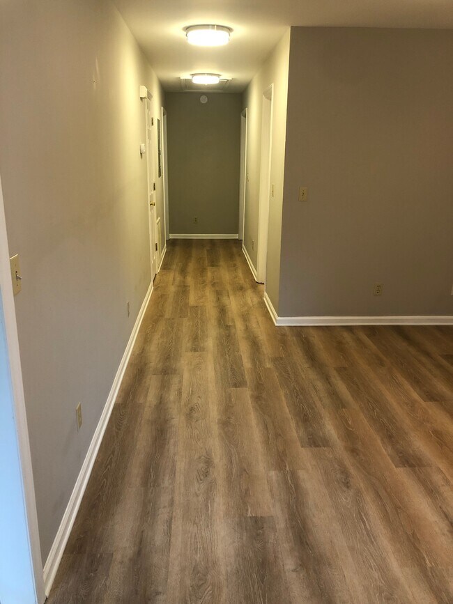 254 Sloans Grove Rd, Spartanburg, SC 29307 - photo 6