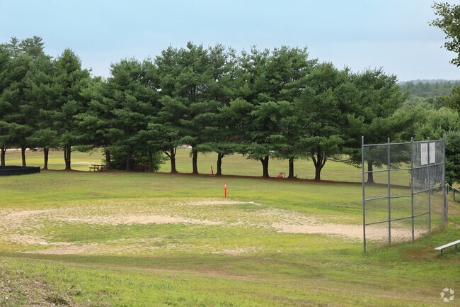 Epsom Central School is a public school serving grades grades K-8.