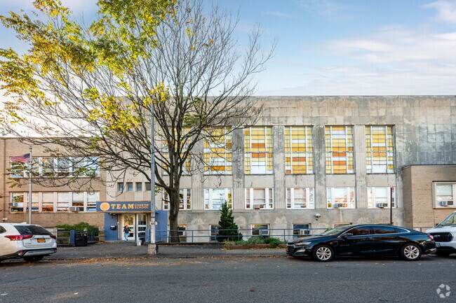 Urban Dove Team Charter School has 233 students in grades 10-12