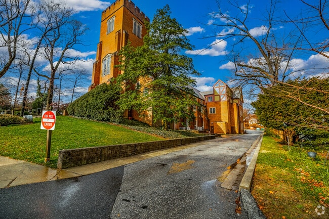 Educating young minds, and nurturing bright futures at Grace Episcopal Day School.