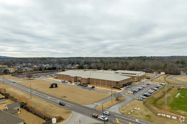 Full campus of Monrovia Middle School in Huntsville Alabama.
