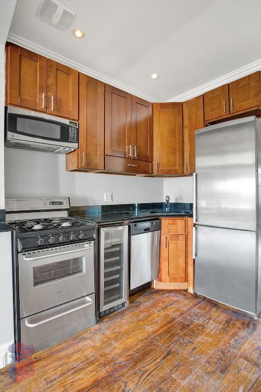 147 Avenue A unit 8F, New York, NY 10009 - photo 7