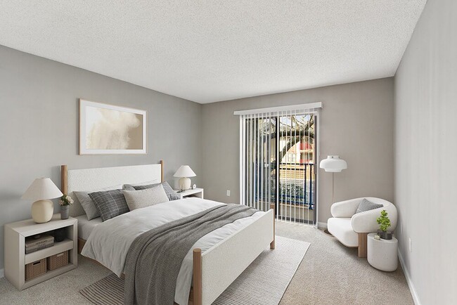 Grandstand, Marietta, GA 30067 - photo 5