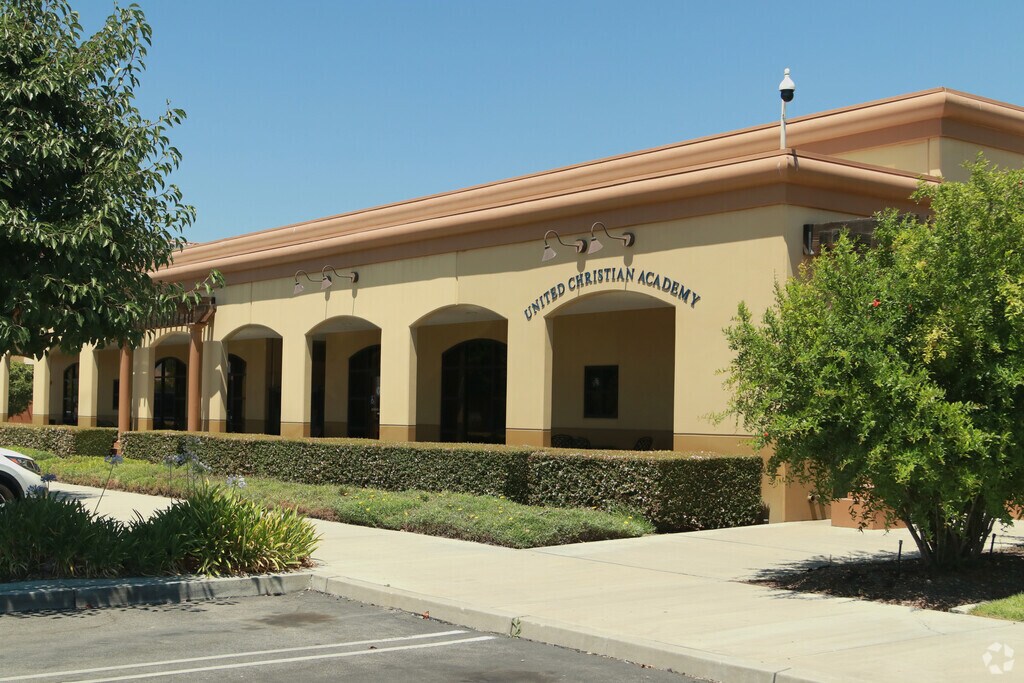 Upland Christian Academy located in the Rochester neighborhood.
