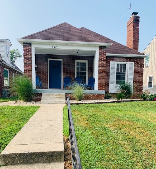 637 W 44th St, Indianapolis, IN 46208 - photo 1