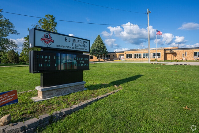 Muffley Elementary School has great academic opportunities for students.