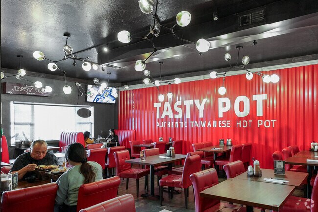 Taste the flavors of Taiwan at Tasty Pot in Stockton’s Colonial Heights.