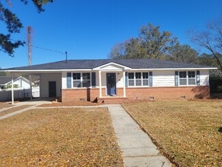 123 Legette St, Latta, SC 29565