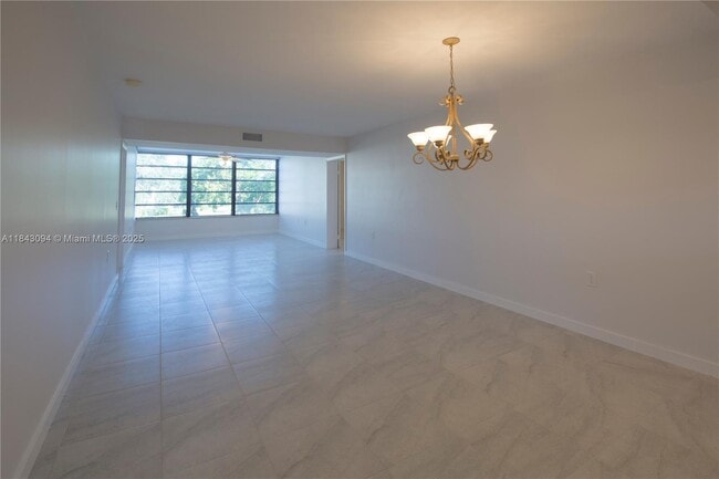 1717 Whitehall Dr, Davie, FL 33324 - photo 2