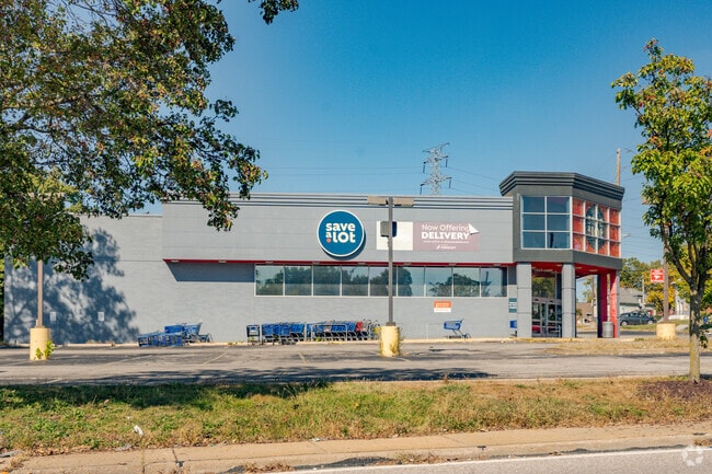 Hanley Hills residents can head over to Save A Lot for their grocery needs.