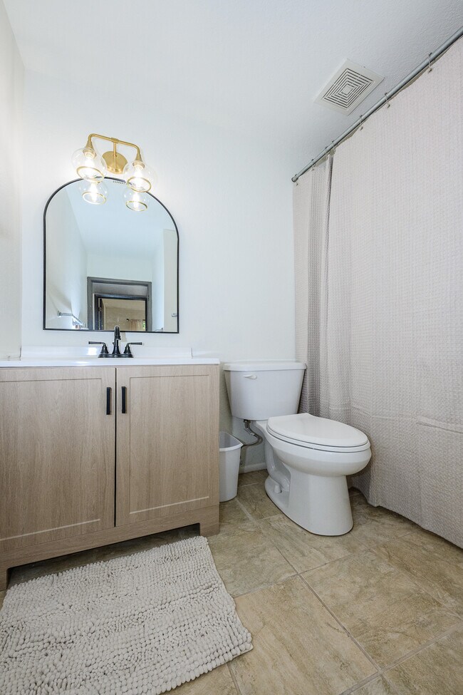 785 E Country Club Dr, Benson, AZ 85602 - photo 5