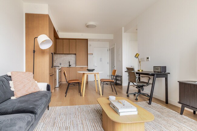 655 Union St unit FL9-ID2197, Brooklyn, NY 11215 - photo 3