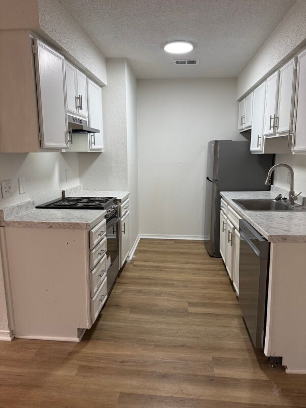 3301 S 113th Ave W Unit 64, Sand Springs, OK 74063