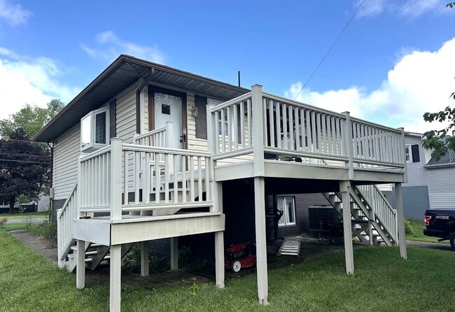 708 S Broad St, Lancaster, OH 43130 - photo 2