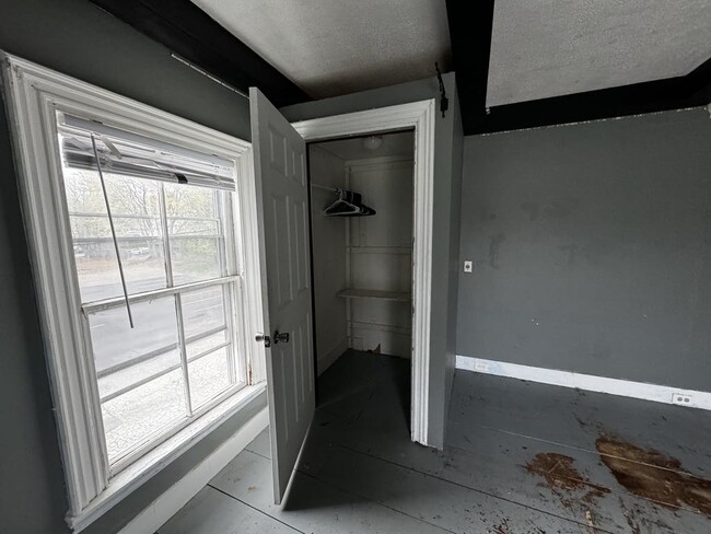Walk in closet in bedroom #2