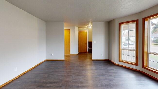 248 Hazelbrook Dr N, Keizer, OR 97303 - photo 3