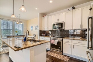 8916 E Caley Way, Centennial, CO 80111