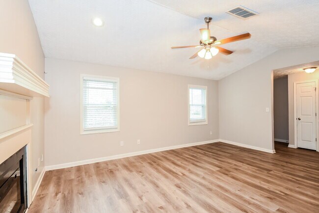 4967 Turtle Rock Dr, Marietta, GA 30066 - photo 7