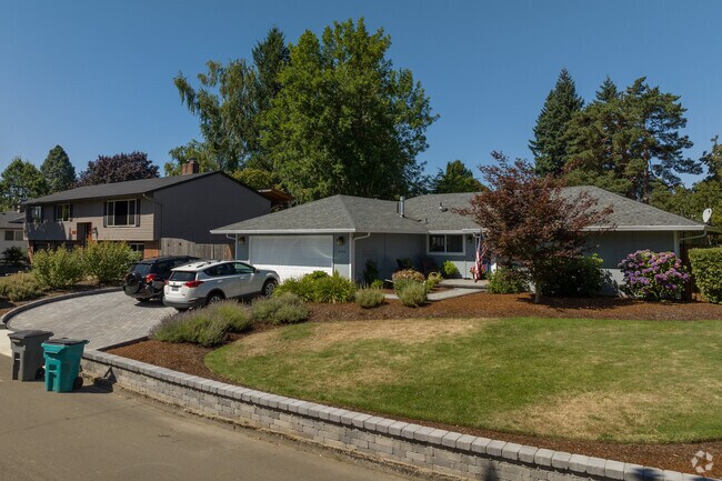A variety of home styles can be found in the Northwest Vancouver neighborhood.