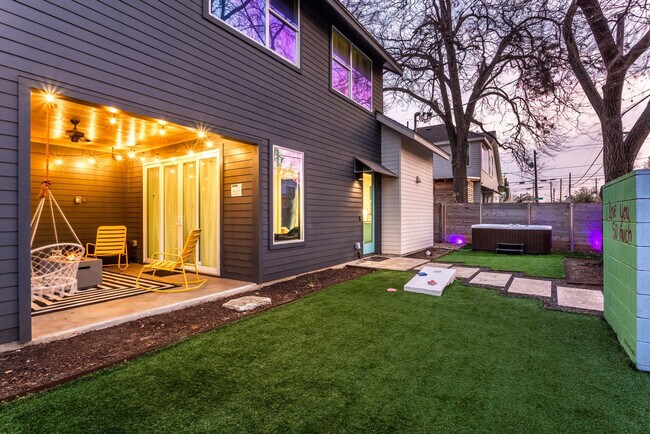 52 Waller St unit ID1244651P, Austin, TX 78702 - photo 6