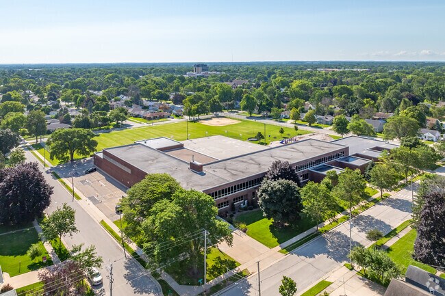 Franklin Elementary School is a public school located in Appleton's Erb Park neighborhood.