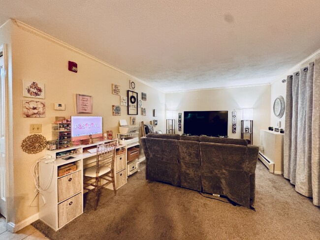 400 New River Rd unit 102, Manville, RI 02838 - photo 6