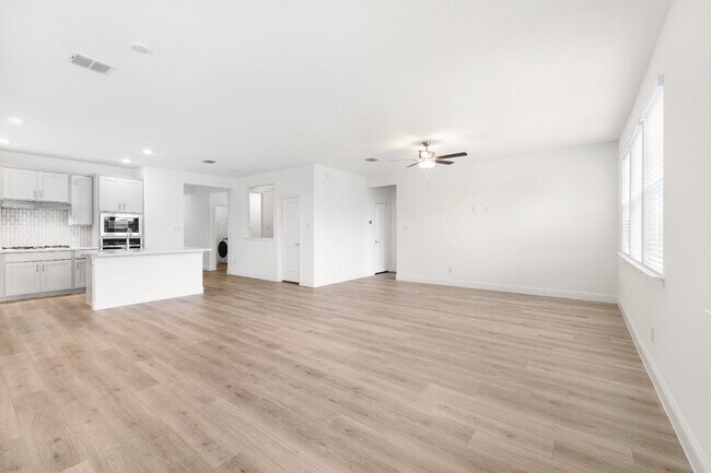 15029 Hierba Mora Dr, Haslet, TX 76052 - photo 5