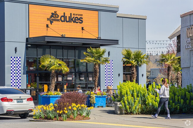 Duke's Seafood is a top seafood spot in South Kent and has outdoor seating.