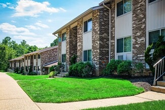 165 Thousand Oaks Dr, Atlantic Highlands, NJ 07716