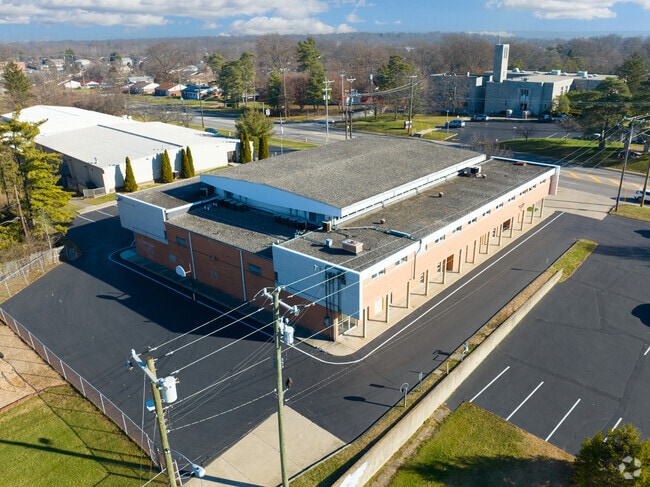 There are many entrance throughout the building.