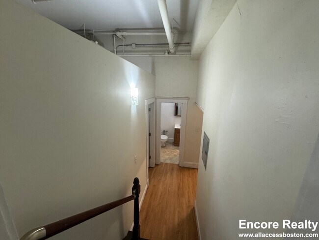 1173 Boylston St unit 6, Boston, MA 02215 - photo 4