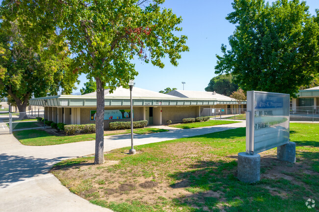 Crescent Elementary School belongs to the Orange Unified School District.