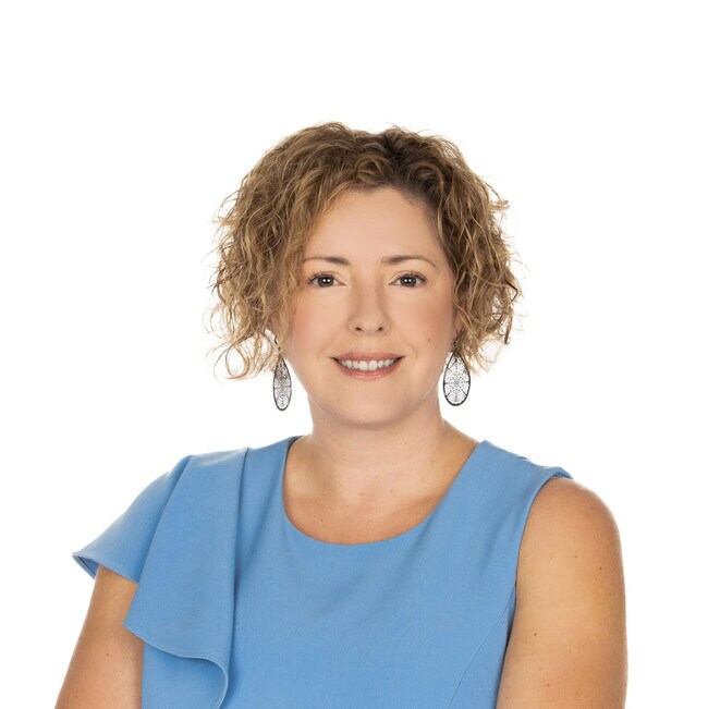 Holly Hendren