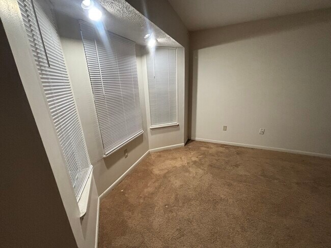 256 N Berthe Ave unit C, Panama City, FL 32404 - photo 5