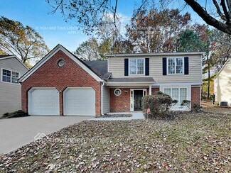 2640 Woodside Dr, Duluth, GA 30096