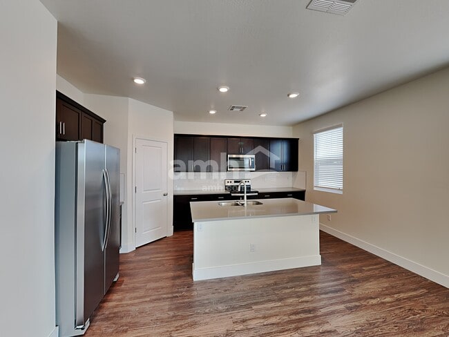 21469 S 231st Way, Queen Creek, AZ 85142 - photo 3